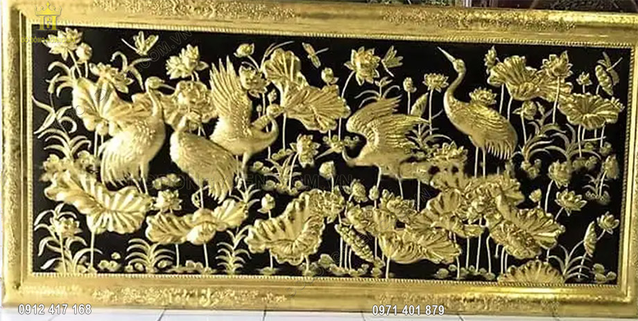 Tranh đồng sen hạc mạ v&agrave;ng 24k